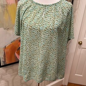 CAbi blouson top with aqua/olive design, Med. EUC
